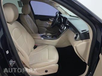 2017 Mercedes-Benz GLC 300 - miniatura 8