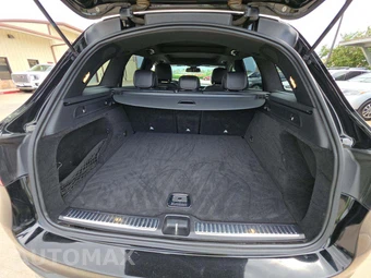 2017 Mercedes-Benz GLC 300 - miniatura 11