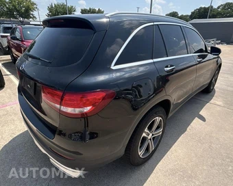 2017 Mercedes-Benz GLC 300 – miniatura 5