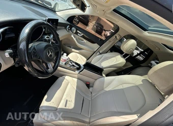 2017 Mercedes-Benz GLC 300 – miniatura 9