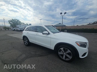2017 Mercedes-Benz GLC 300 – miniatura 3