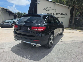 2017 Mercedes-Benz GLC 300 - miniatura 3