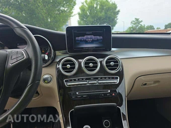 2017 Mercedes-Benz GLC 300 – miniatura 7
