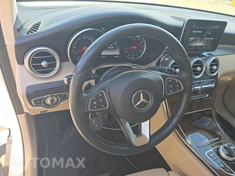 2017 Mercedes-Benz GLC 300 – miniatura 10