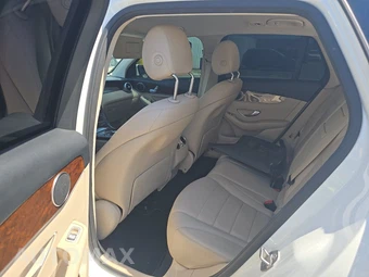 2017 Mercedes-Benz GLC 300 – miniatura 13