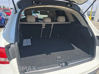 2017 Mercedes-Benz GLC 300 – miniatura 17
