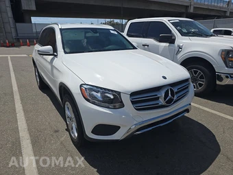 2017 Mercedes-Benz GLC 300 – miniatura 3