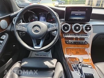 2017 Mercedes-Benz GLC SUV GLC 300 4MATIC – miniatura 10