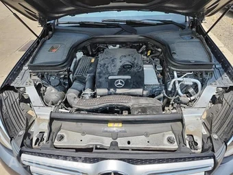 2017 Mercedes-Benz GLC SUV GLC 300 4MATIC – miniatura 16