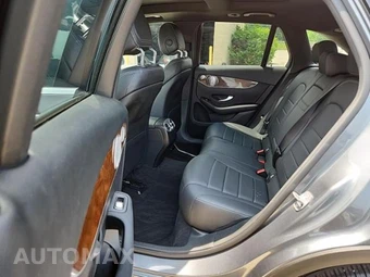 2017 Mercedes-Benz GLC SUV GLC 300 4MATIC – miniatura 9