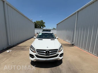 2017 Mercedes-Benz GLE 350 – miniatura 4