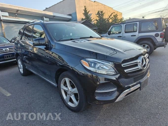 2017 Mercedes-Benz GLE 350 4MATIC - miniatura 3