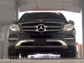 2017 Mercedes-Benz GLE 350 4MATIC - miniatura 3