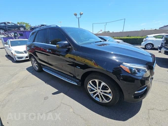2017 Mercedes-Benz GLE 550e – miniatura 3