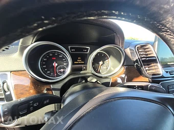 2017 Mercedes-Benz GLS 450 4MATIC – miniatura 8