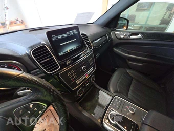 2017 Mercedes-Benz GLS 450 4MATIC – miniatura 10
