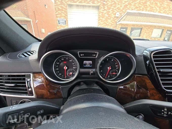 2017 Mercedes-Benz GLS 450 4MATIC - miniatura 9