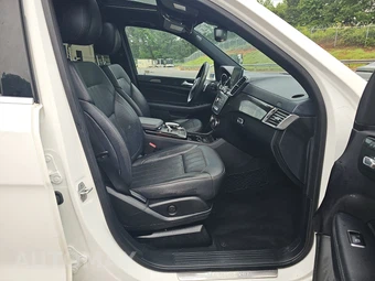 2017 Mercedes-Benz GLS 450 4MATIC – miniatura 8