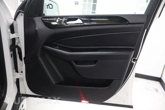 2017 Mercedes-Benz GLS 450 4MATIC - miniatura 24