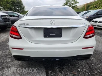 2017 Mercedes-Benz Mercedes-AMG E-Class Sedan AMG E 43 4MATIC - miniatura 19