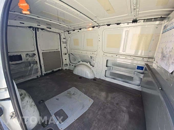 2017 Mercedes-Benz Metris Cargo Van 126.0" WB - miniatura 13