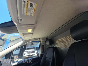 2017 Mercedes-Benz Metris Cargo Van 126.0" WB - miniatura 8