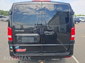 2017 Mercedes-Benz Metris Passenger Van 126.0" WB – miniatura 5