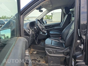 2017 Mercedes-Benz Metris Passenger Van 126.0" WB – miniatura 7