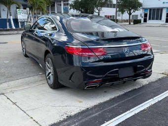 2017 Mercedes-Benz S 550 4MATIC Coupe - miniatura 9