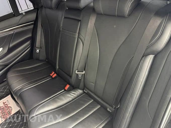2017 Mercedes-Benz S 550 4MATIC Sedan - miniatura 35