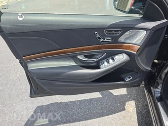 2017 Mercedes-Benz S 550 4MATIC Sedan – miniatura 9