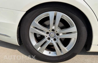 2017 Mercedes-Benz S 550 4MATIC Sedan - miniatura 31