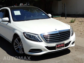 2017 Mercedes-Benz S 550 Sedan - miniatura 2