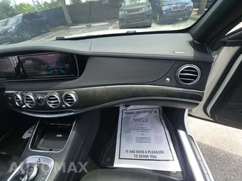2017 Mercedes-Benz S 550 Sedan - miniatura 19