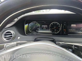 2017 Mercedes-Benz S 550 Sedan - miniatura 9
