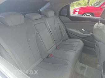 2017 Mercedes-Benz S 550 Sedan - miniatura 13