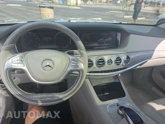 2017 Mercedes-Benz S 550 Sedan - miniatura 7