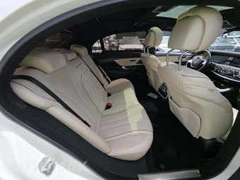 2017 Mercedes-Benz S 550 Sedan - miniatura 16