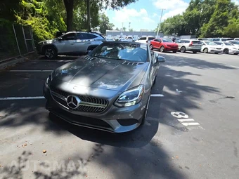 2017 Mercedes-Benz SLC 300