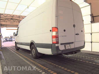 2017 Mercedes-Benz Sprinter 2500 Cargo Van High Roof 170.3" WB - miniatura 8