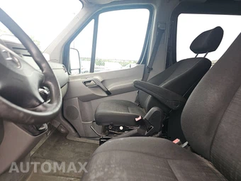 2017 Mercedes-Benz Sprinter 2500 Cargo Van Standard Roof 144.3" WB – miniatura 7