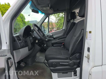 2017 Mercedes-Benz Sprinter 2500 Cargo Van Standard Roof 144.3" WB - miniatura 6