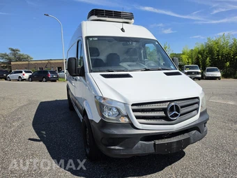 2017 Mercedes-Benz Sprinter 2500 Cargo Van Standard Roof 144.3" WB - miniatura 10