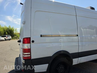 2017 Mercedes-Benz Sprinter 2500 Cargo Van Standard Roof 144.3" WB - miniatura 11