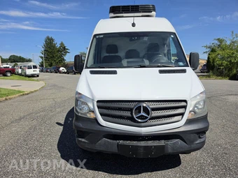 2017 Mercedes-Benz Sprinter 2500 Cargo Van Standard Roof 144.3" WB - miniatura 19