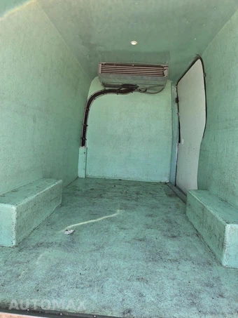 2017 Mercedes-Benz Sprinter 2500 Cargo Van Standard Roof 144.3" WB - miniatura 47