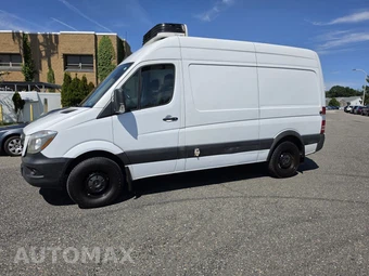 2017 Mercedes-Benz Sprinter 2500 Cargo Van Standard Roof 144.3" WB - miniatura 7
