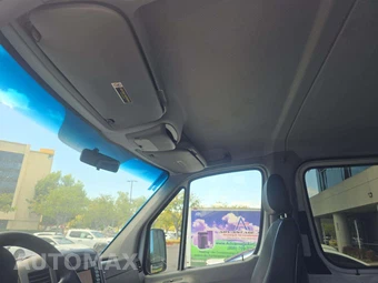 2017 Mercedes-Benz Sprinter 2500 Crew Van Standard Roof 144.3" WB – miniatura 11