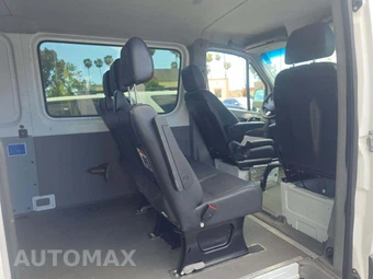 2017 Mercedes-Benz Sprinter 2500 Crew Van Standard Roof 144.3" WB – miniatura 15