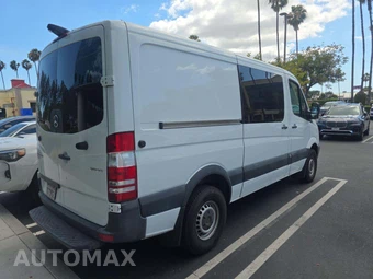 2017 Mercedes-Benz Sprinter 2500 Crew Van Standard Roof 144.3" WB – miniatura 3